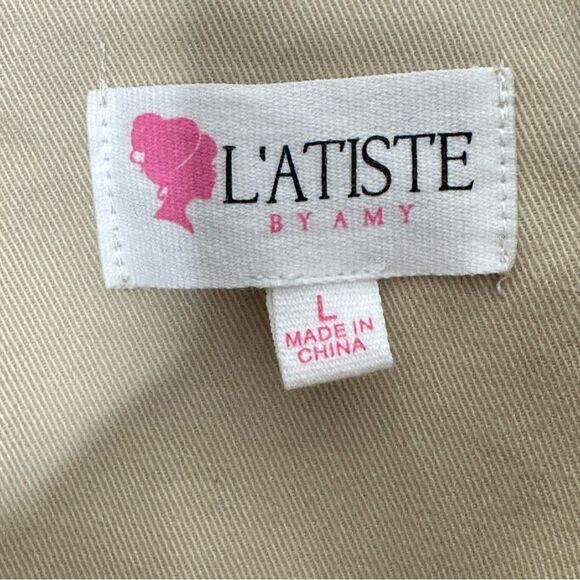 L’ATISTE Tan Plaid Belted Mini Trench Coat | Size L - Picture 7 of 10